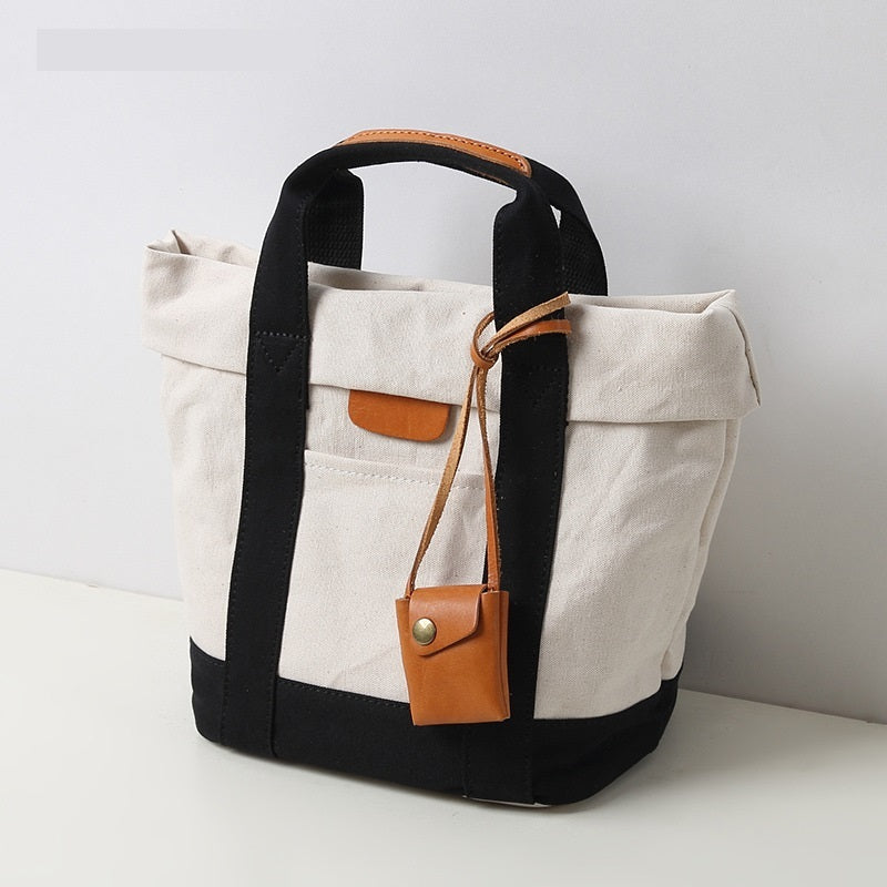 Simple and versatile handbag