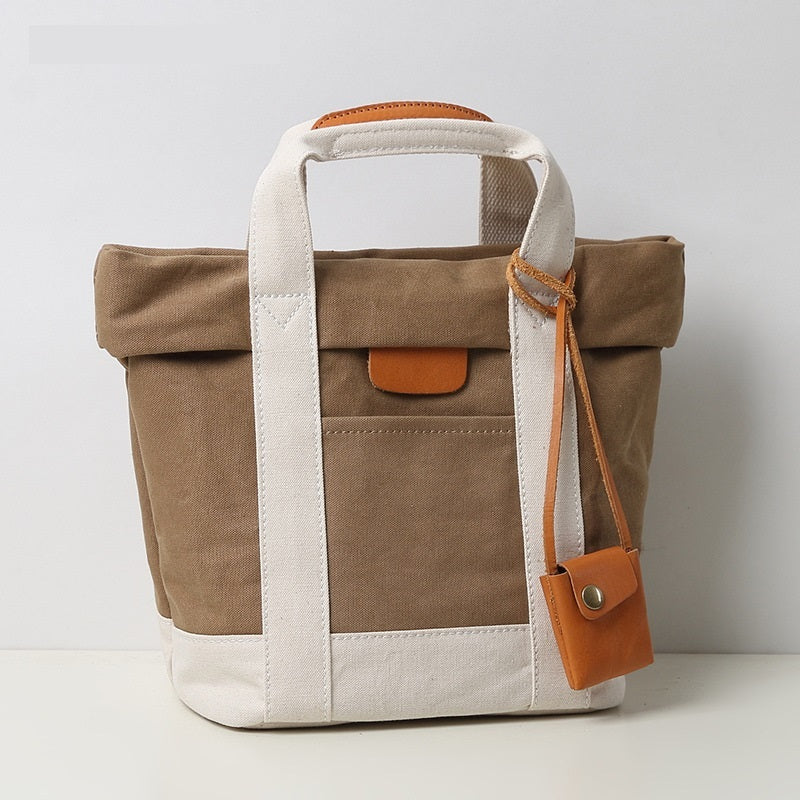 Simple and versatile handbag