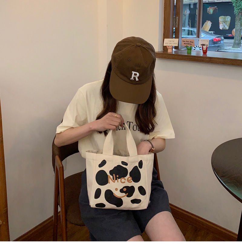 Simple And Versatile Artistic Handbag