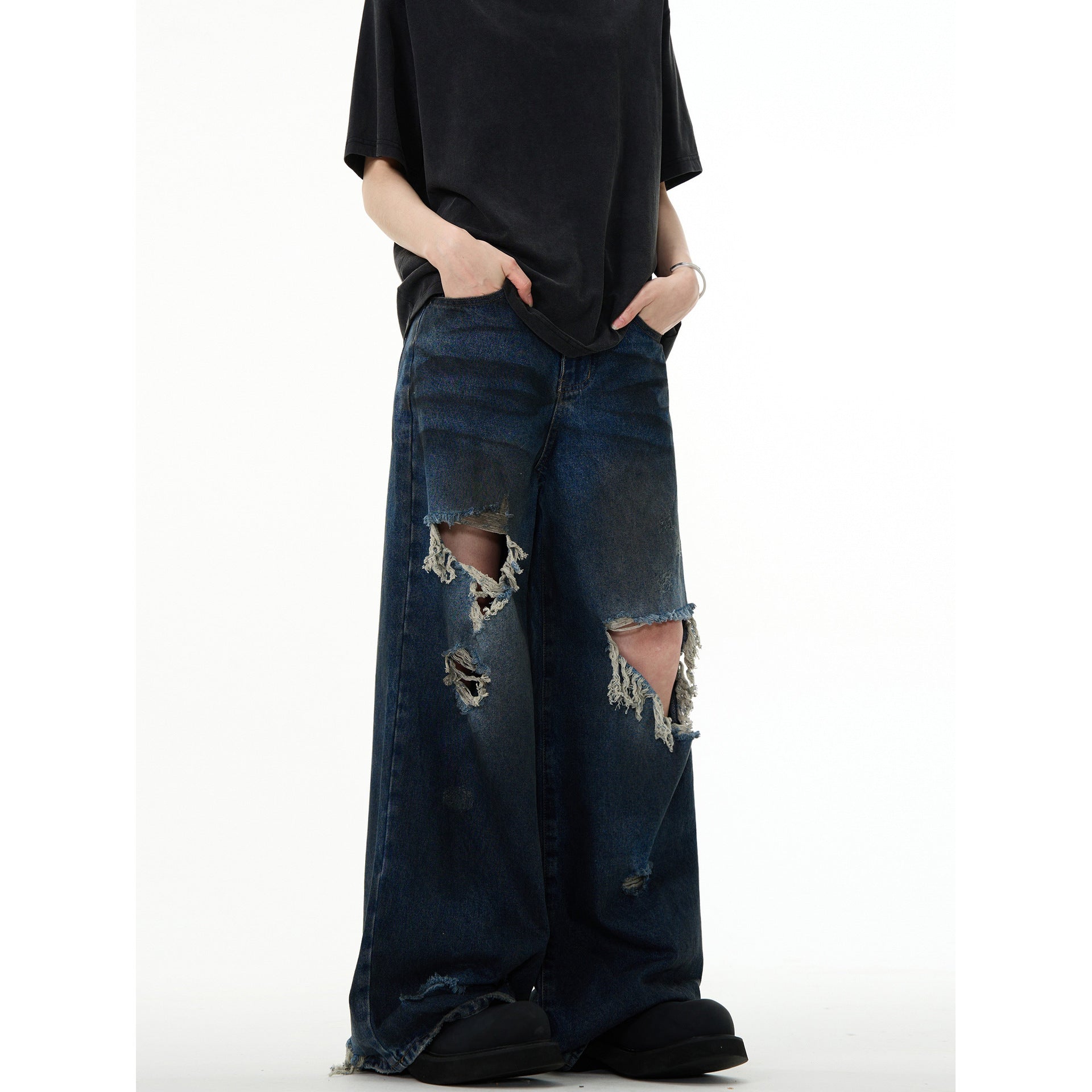 American Retro Make Old Ripped Design Mopping Jeans