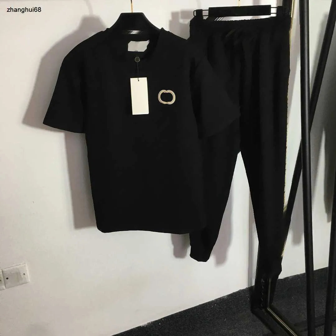 23ss womens designer clothing Womens Tracksuits Presbyopia logo embossed short sleeve T-shirt elastic waist casual wide leg trousers set Women Clothes