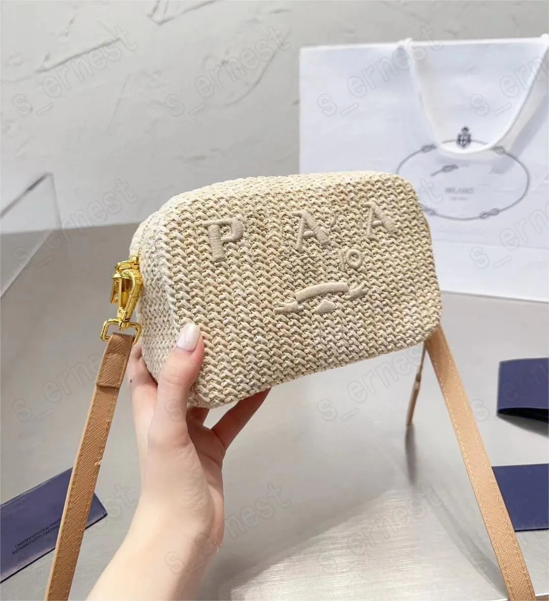 2024 Woman Straw Bags Bucket Bag Nylon Shoulder Hobos Chain Handbags Designer Crossbody Lady Small Totes