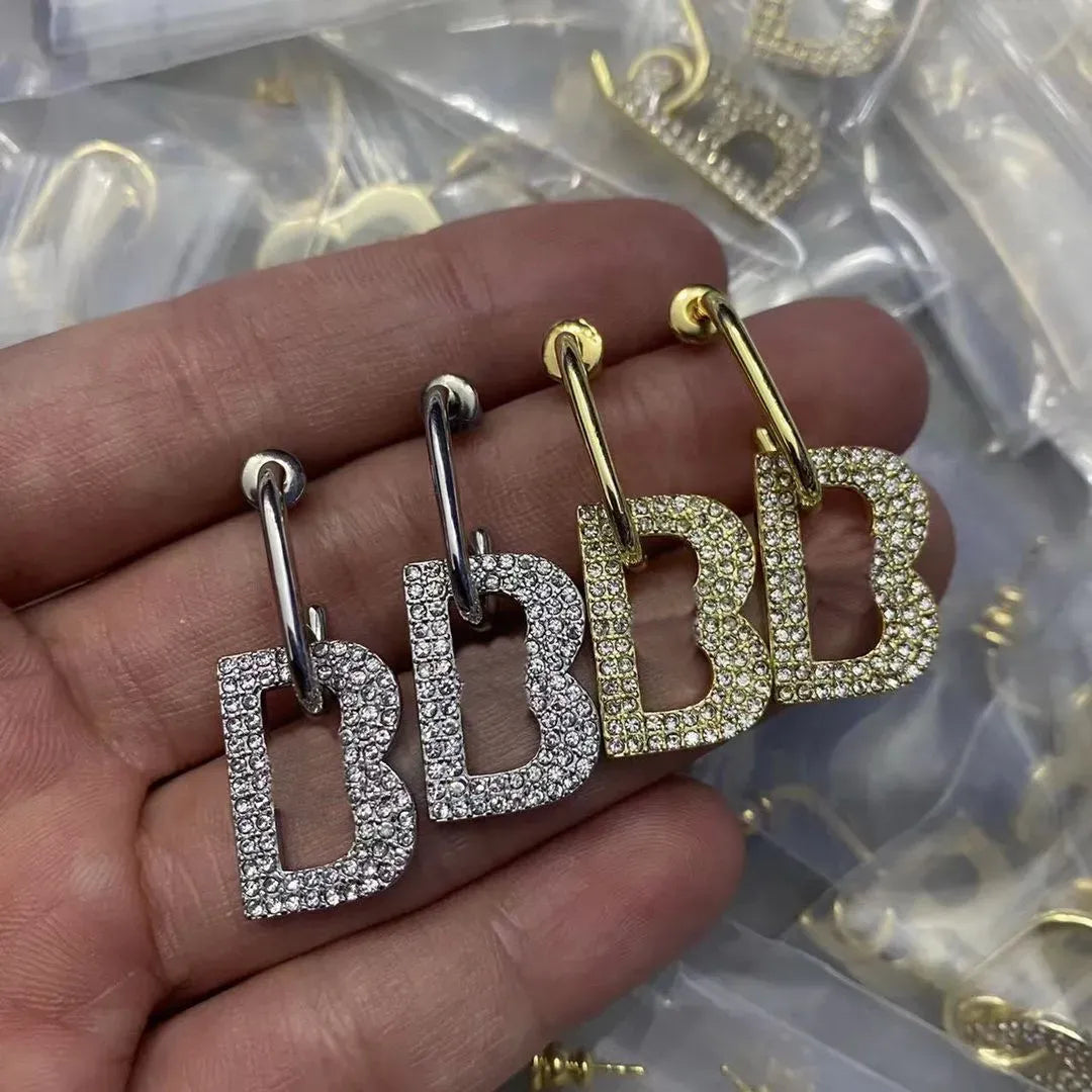 2024 Stud Devise Brand letters diamond shiny non-fading Chandelier Earrings Women Ear studs Designer Jewelry new fashion
