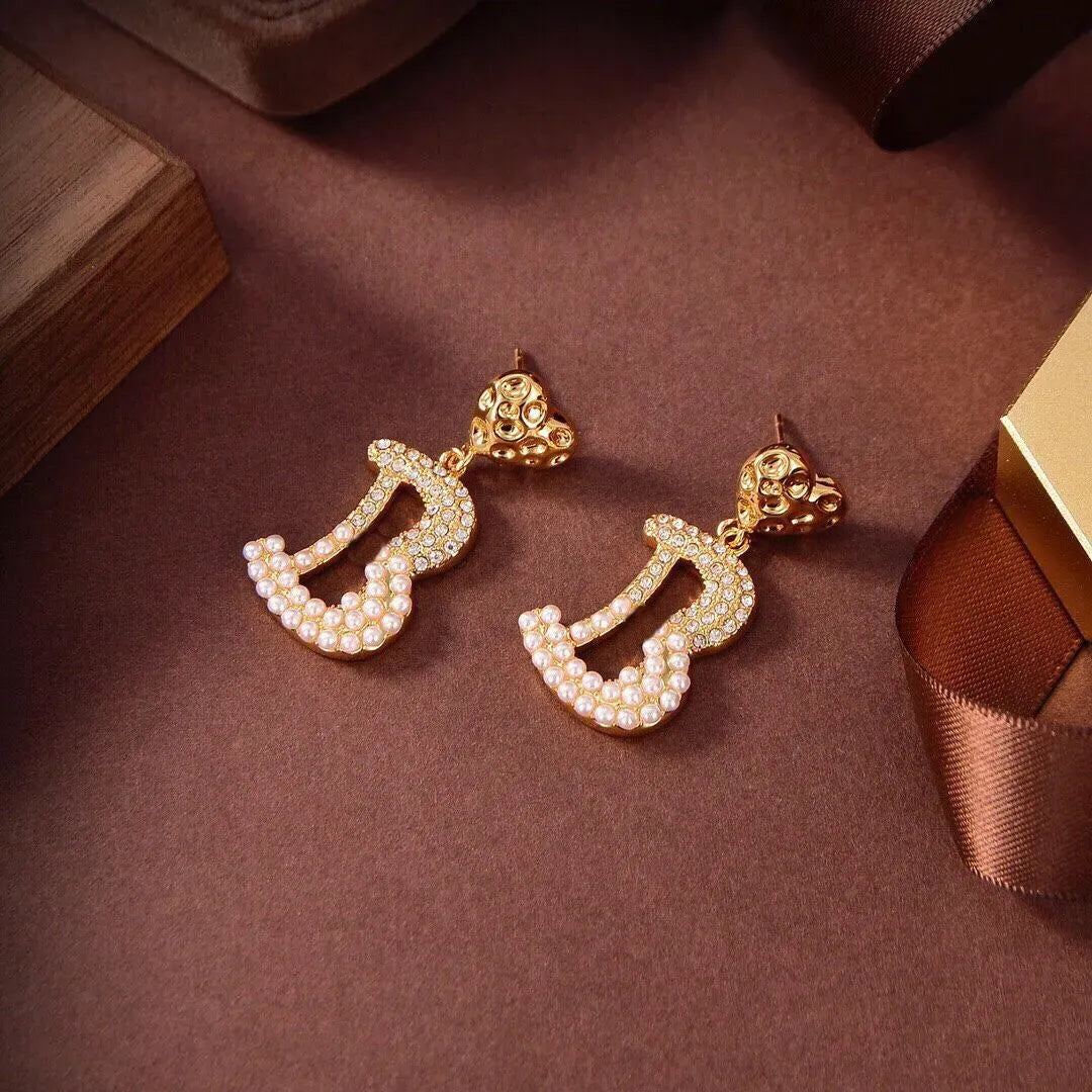 2024 Stud Devise Brand letters diamond shiny non-fading Chandelier Earrings Women Ear studs Designer Jewelry new fashion